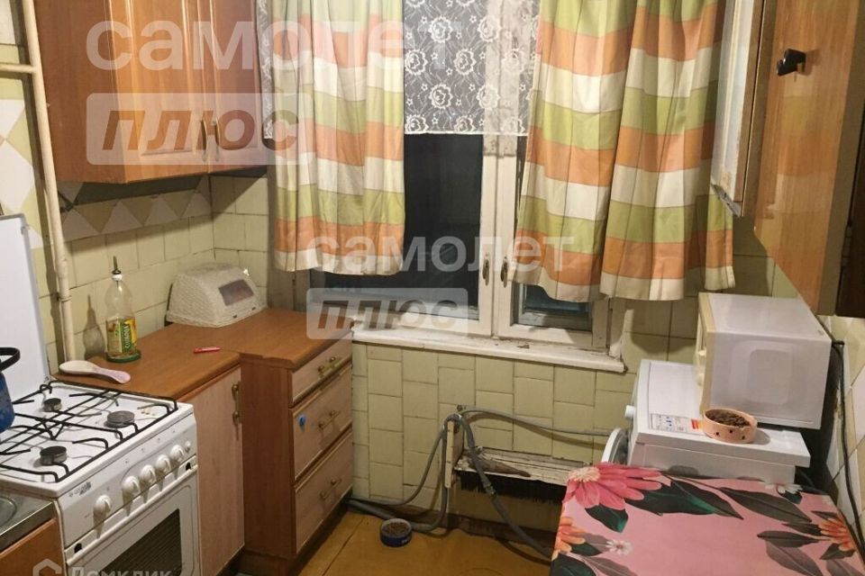 Продаётся 3-комнатная квартира, 63 м²