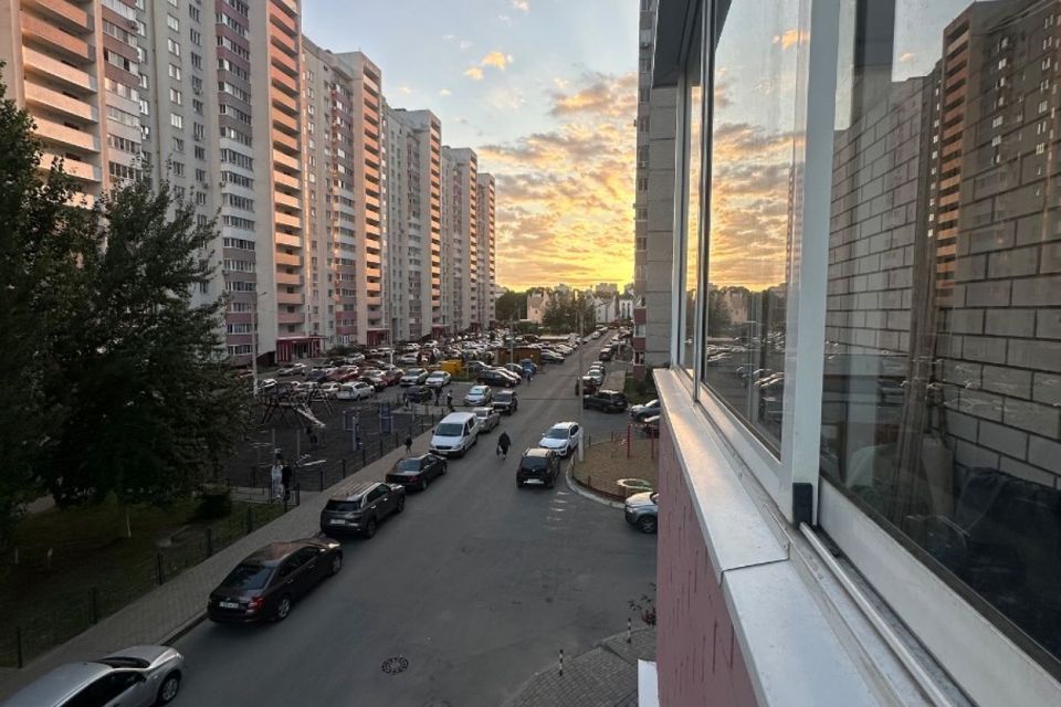 Продаётся 2-комнатная квартира, 63.5 м²