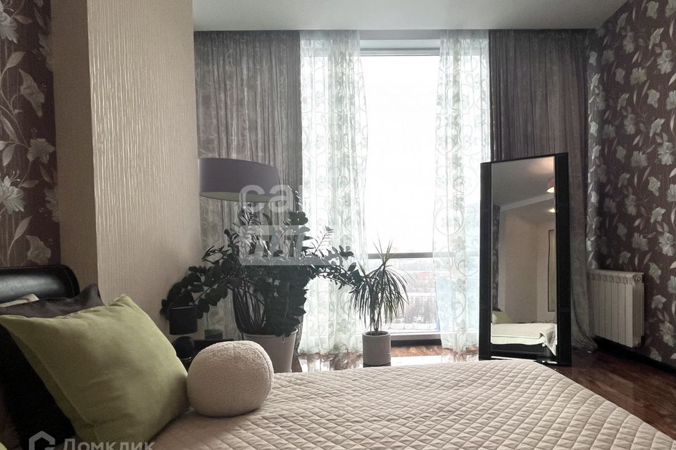 Продаётся 3-комнатная квартира, 92 м²