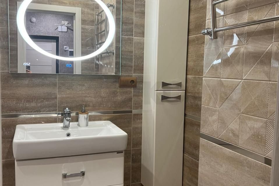 Продаётся 2-комнатная квартира, 64 м²