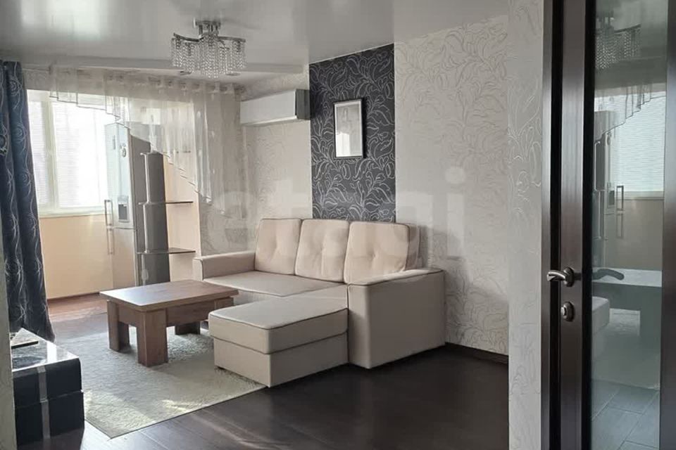 Продаётся 3-комнатная квартира, 52.9 м²