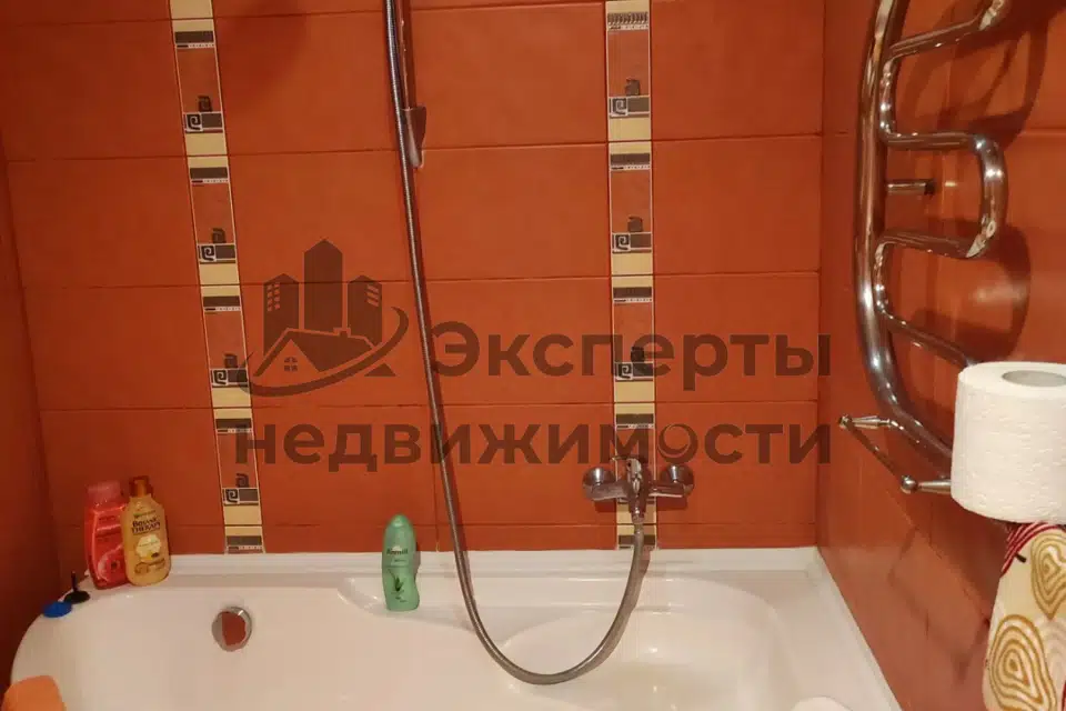 Продаётся 3-комнатная квартира, 63 м²