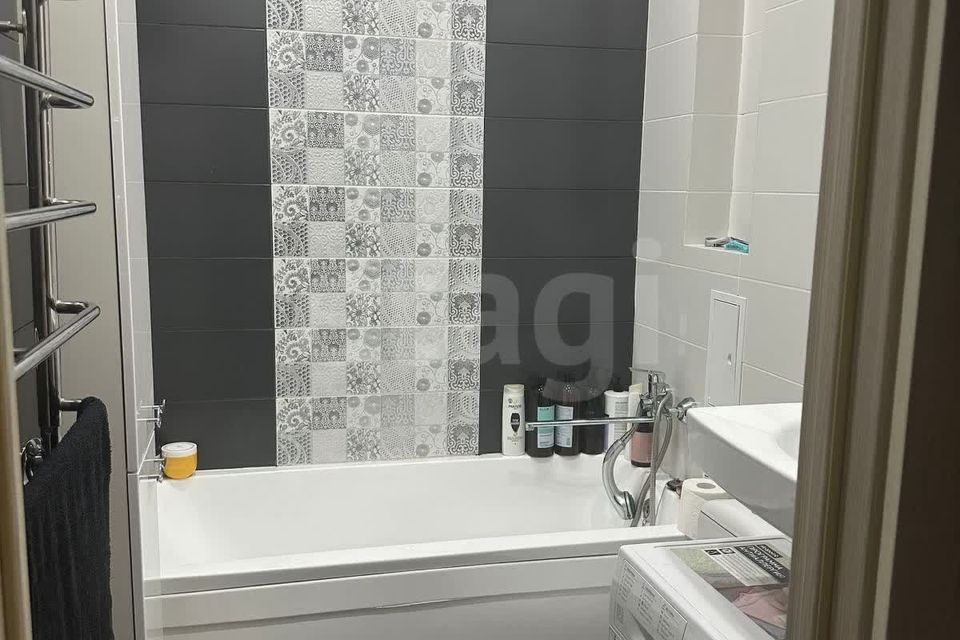 Продаётся 1-комнатная квартира, 37 м²