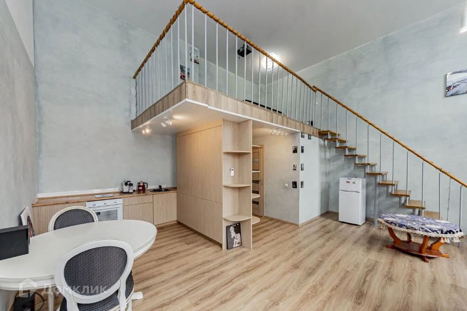 Продаётся 1-комнатная квартира, 52 м²