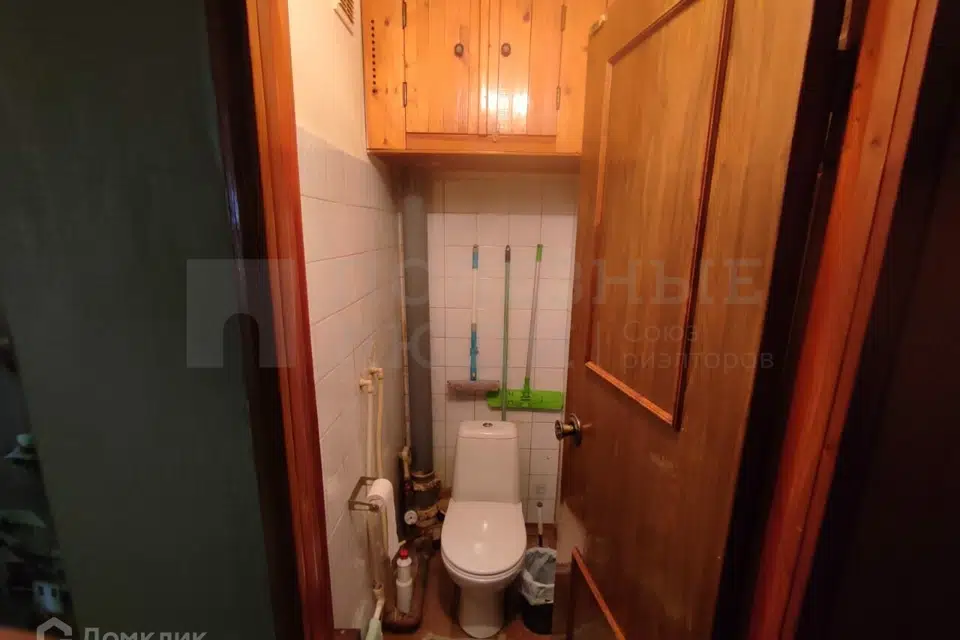Продаётся 4-комнатная квартира, 71.9 м²