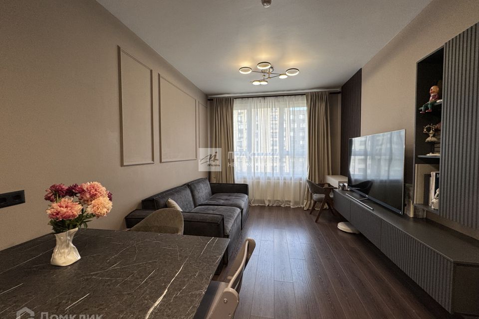 Продаётся 1-комнатная квартира, 41.2 м²