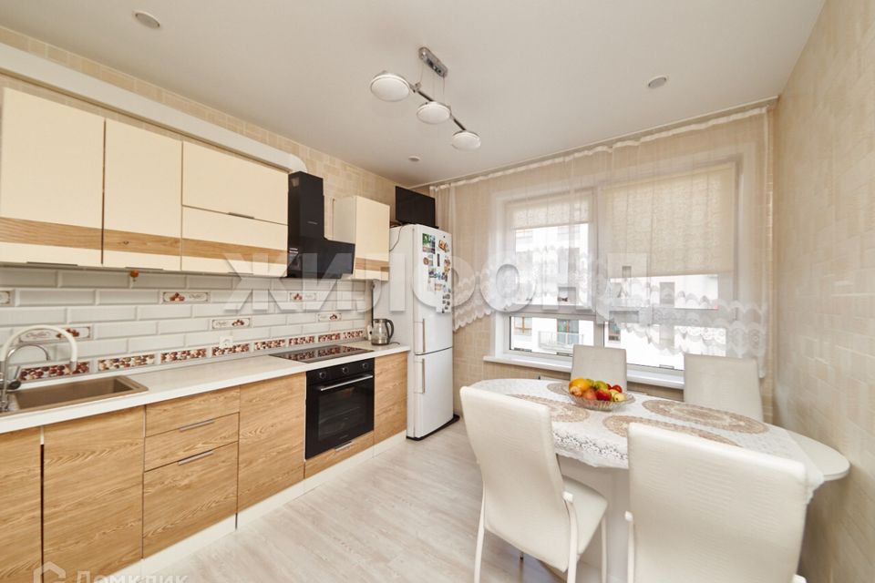 Продаётся 2-комнатная квартира, 50.5 м²
