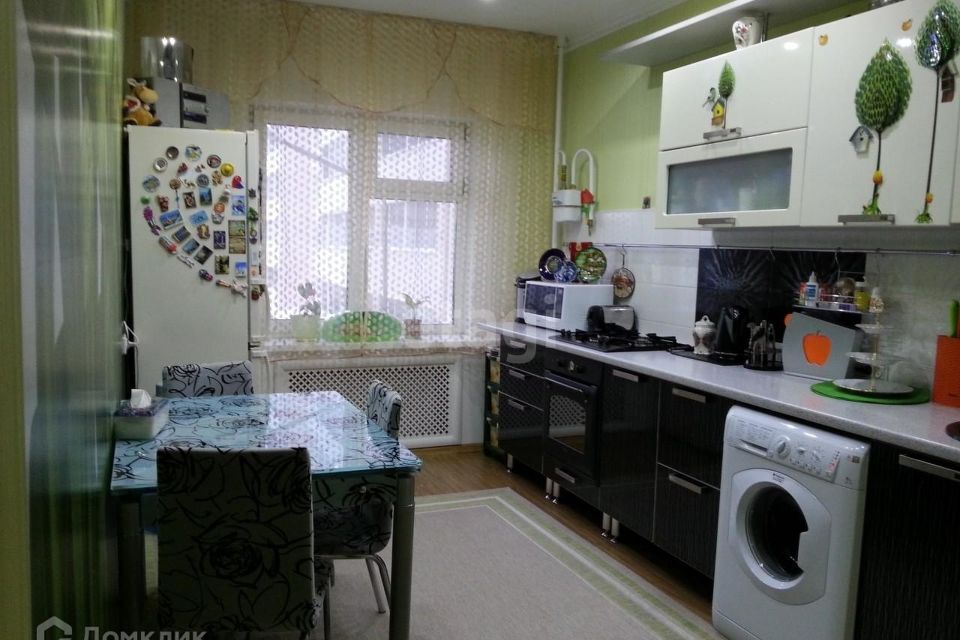 Продаётся 3-комнатная квартира, 85.5 м²