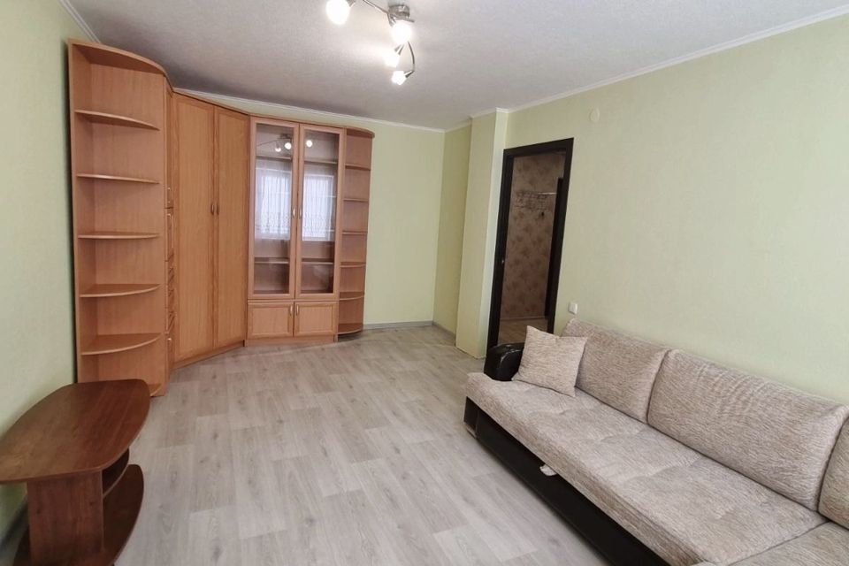 Продаётся 1-комнатная квартира, 46 м²