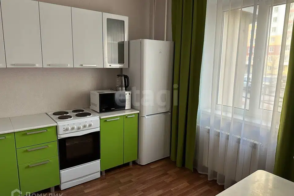 Продаётся 1-комнатная квартира, 38 м²