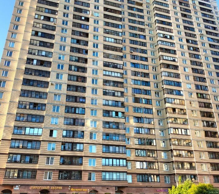 Продаётся 2-комнатная квартира, 60.6 м²