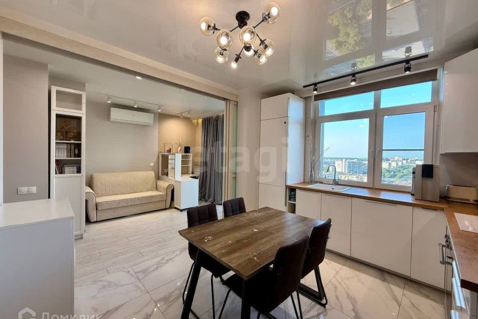 Продаётся 2-комнатная квартира, 55 м²