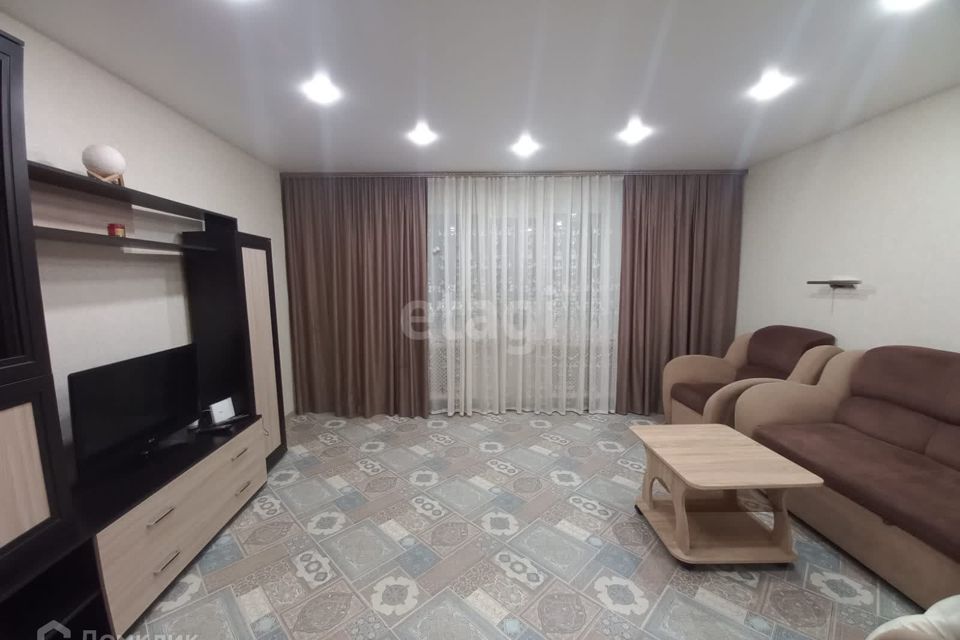 Продаётся 2-комнатная квартира, 67.4 м²