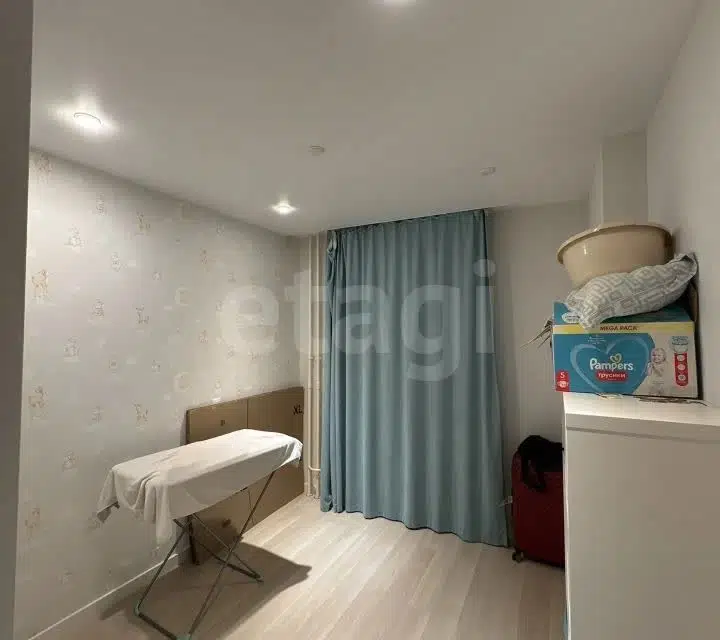 Продаётся 2-комнатная квартира, 57 м²