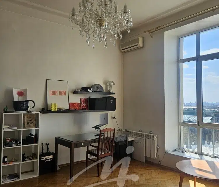 Продаётся 1-комнатная квартира, 49 м²