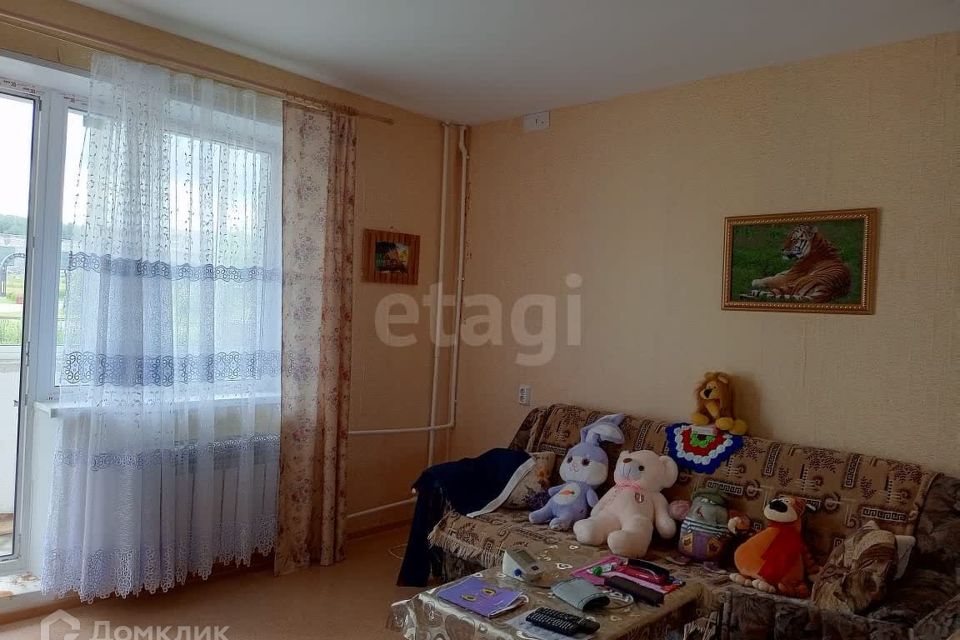 Продаётся 1-комнатная квартира, 40.2 м²