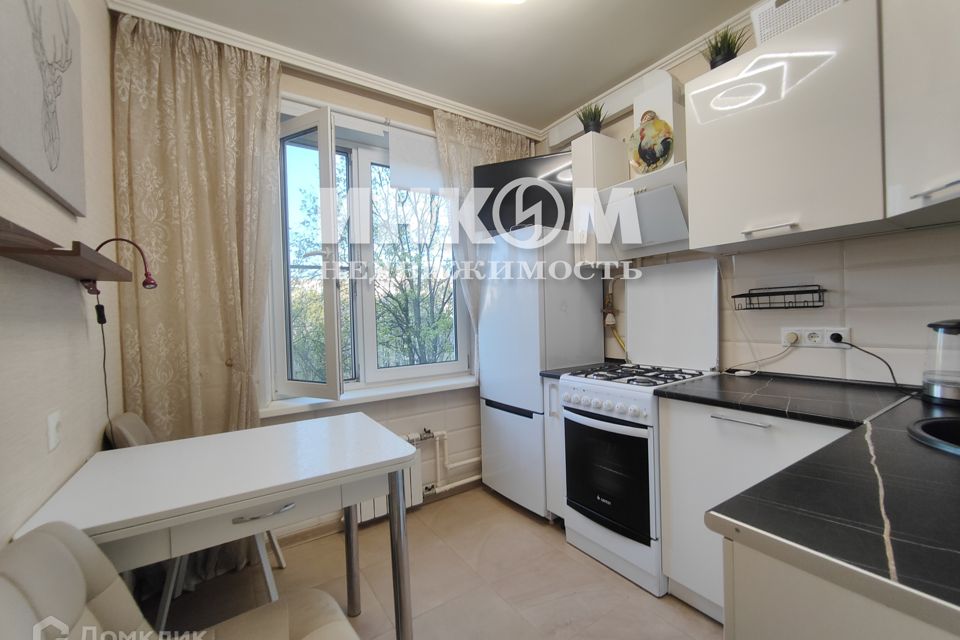 Продаётся 1-комнатная квартира, 32 м²