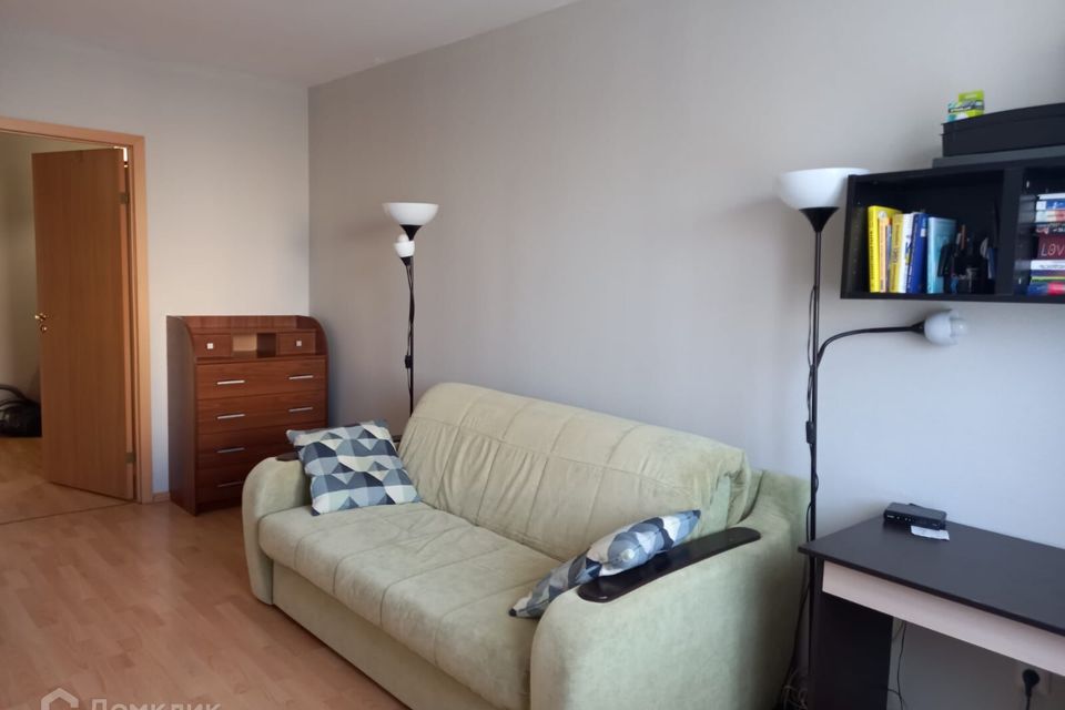Сдаётся 1-комнатная квартира, 39 м²