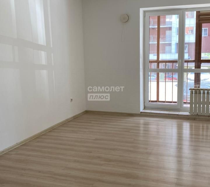 Продаётся 1-комнатная квартира, 48.6 м²