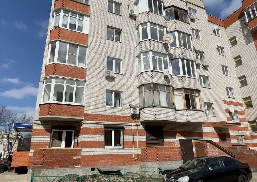 Продаётся 1-комнатная квартира, 43.2 м²
