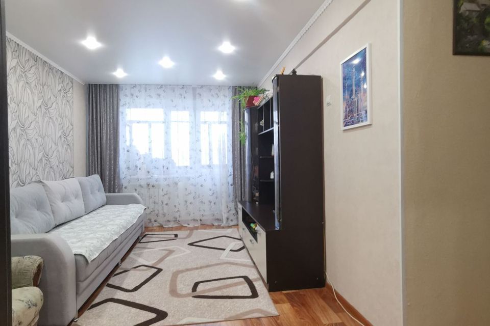 Продаётся 3-комнатная квартира, 60 м²