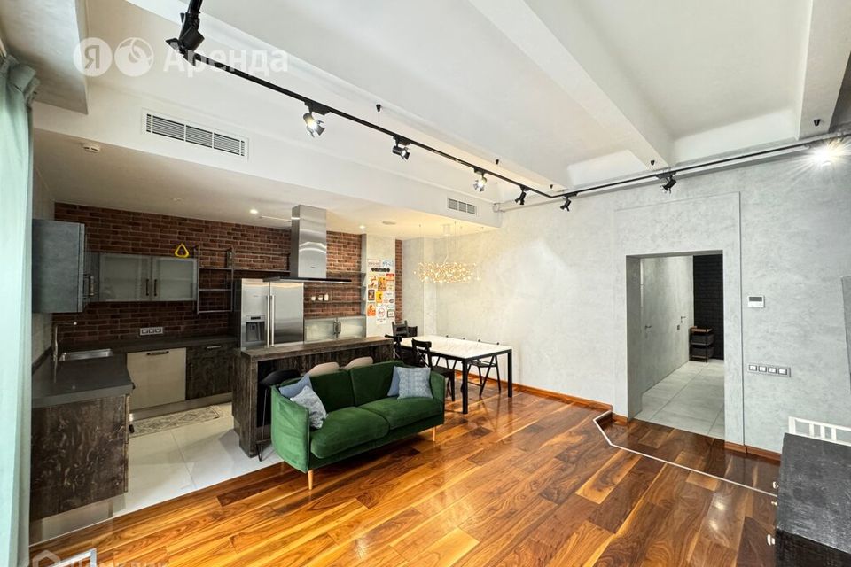 Сдаётся 3-комнатная квартира, 120 м²