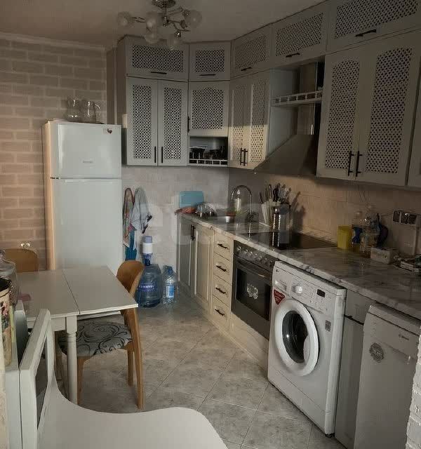 Продаётся 3-комнатная квартира, 76 м²