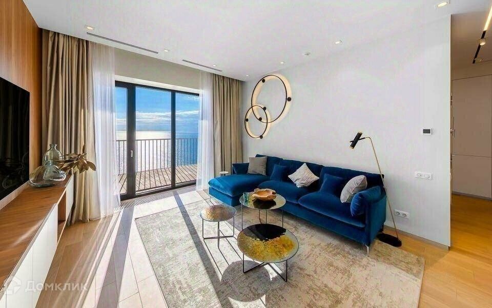 Продаётся 2-комнатная квартира, 107 м²