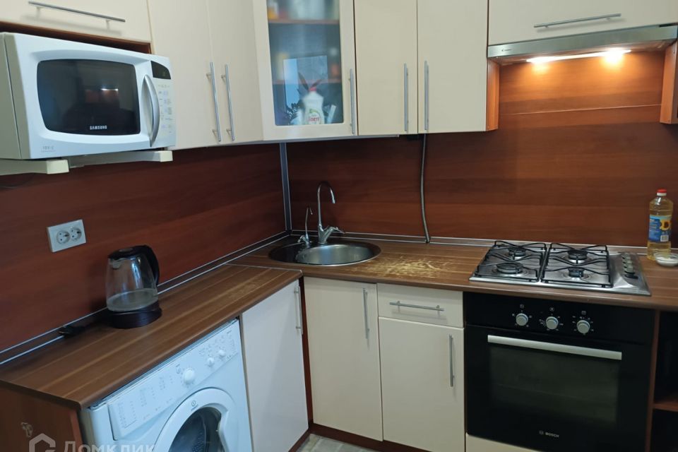 Продаётся 3-комнатная квартира, 57.7 м²