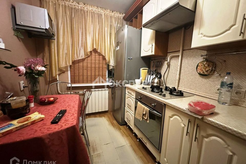 Продаётся 3-комнатная квартира, 59.9 м²