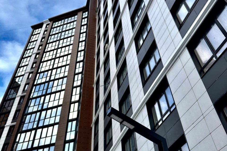 Продаётся 2-комнатная квартира, 80.1 м²