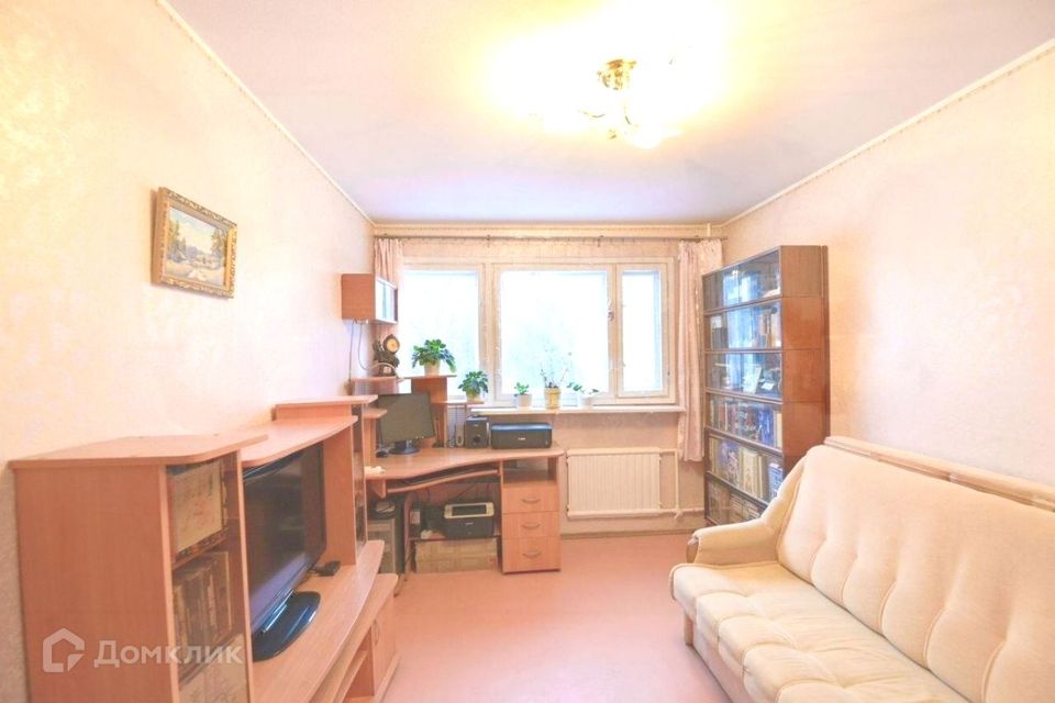 Продаётся 2-комнатная квартира, 46.3 м²