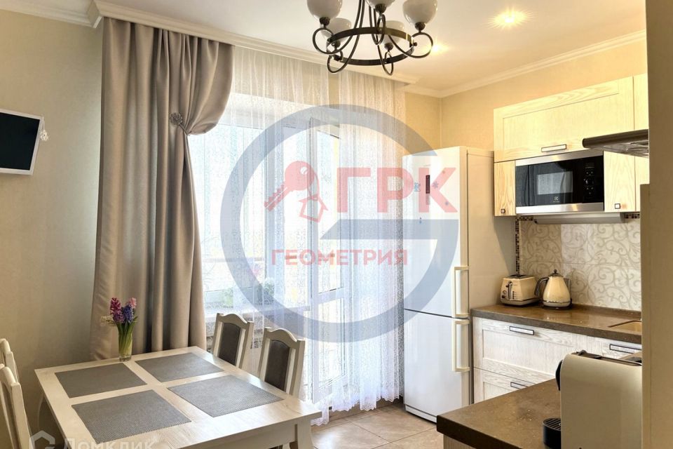 Продаётся 2-комнатная квартира, 64.2 м²
