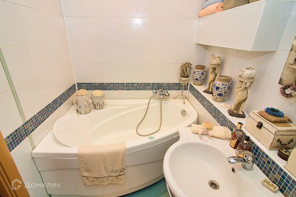 Продаётся 2-комнатная квартира, 59.7 м²