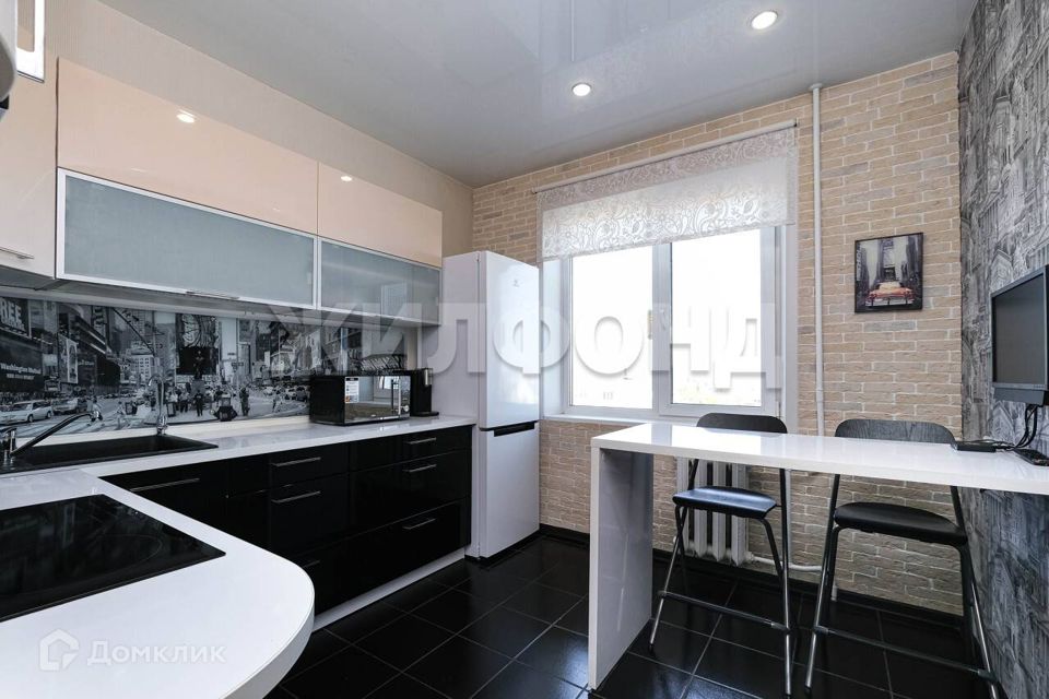 Продаётся 3-комнатная квартира, 62 м²