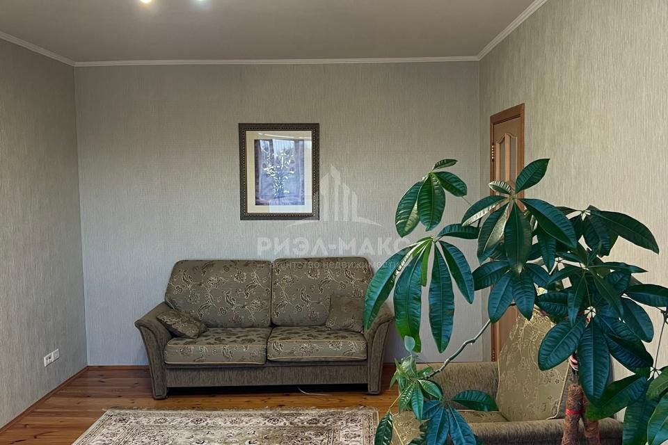 Сдаётся 2-комнатная квартира, 52.5 м²