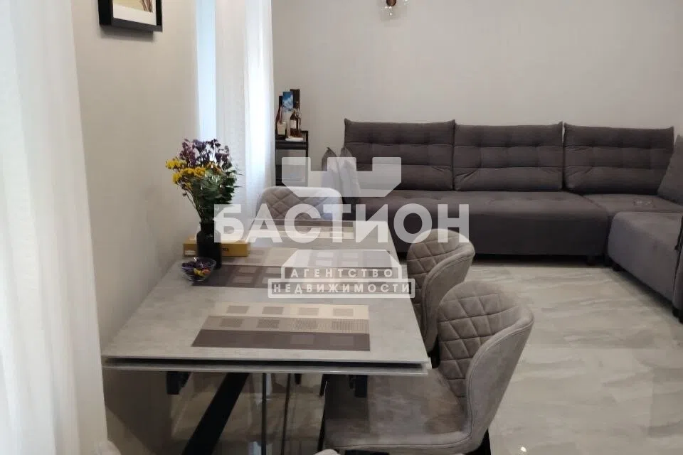 Продаётся 2-комнатная квартира, 57.5 м²