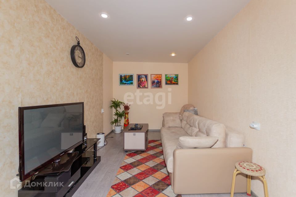 Продаётся 2-комнатная квартира, 42 м²
