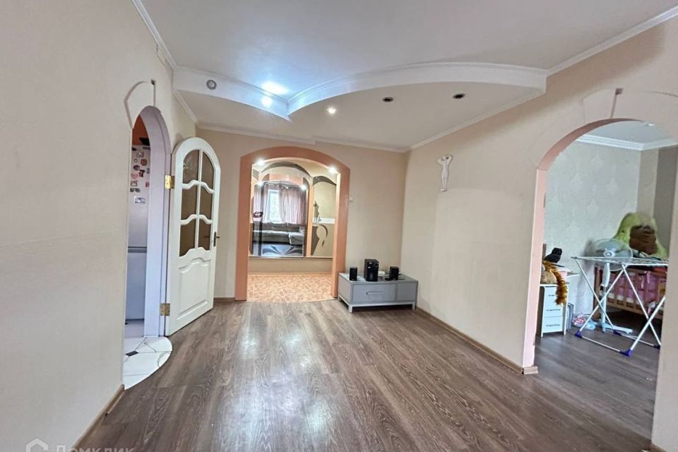 Продаётся 3-комнатная квартира, 64.6 м²