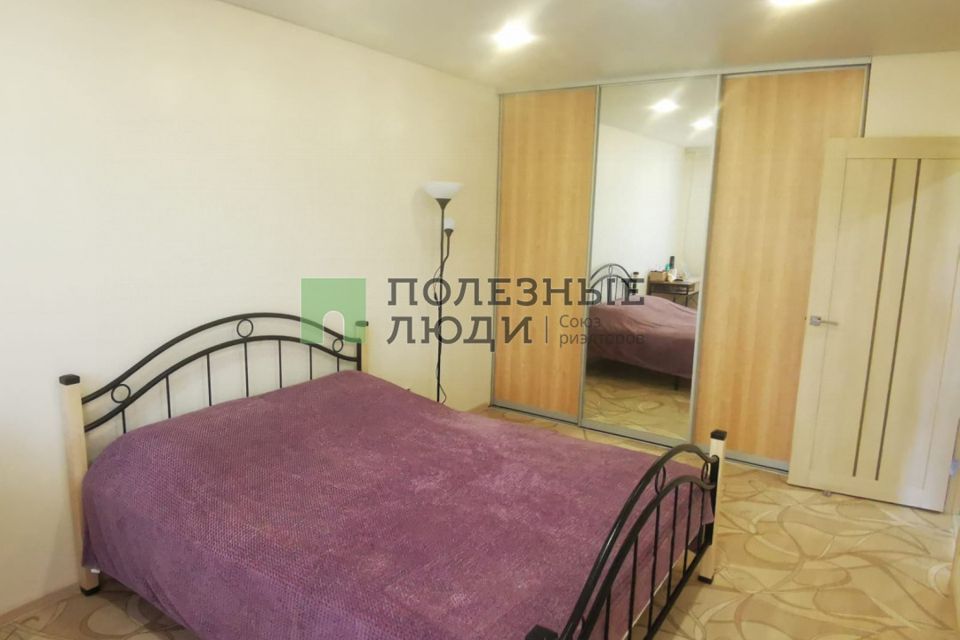 Продаётся 3-комнатная квартира, 63.5 м²