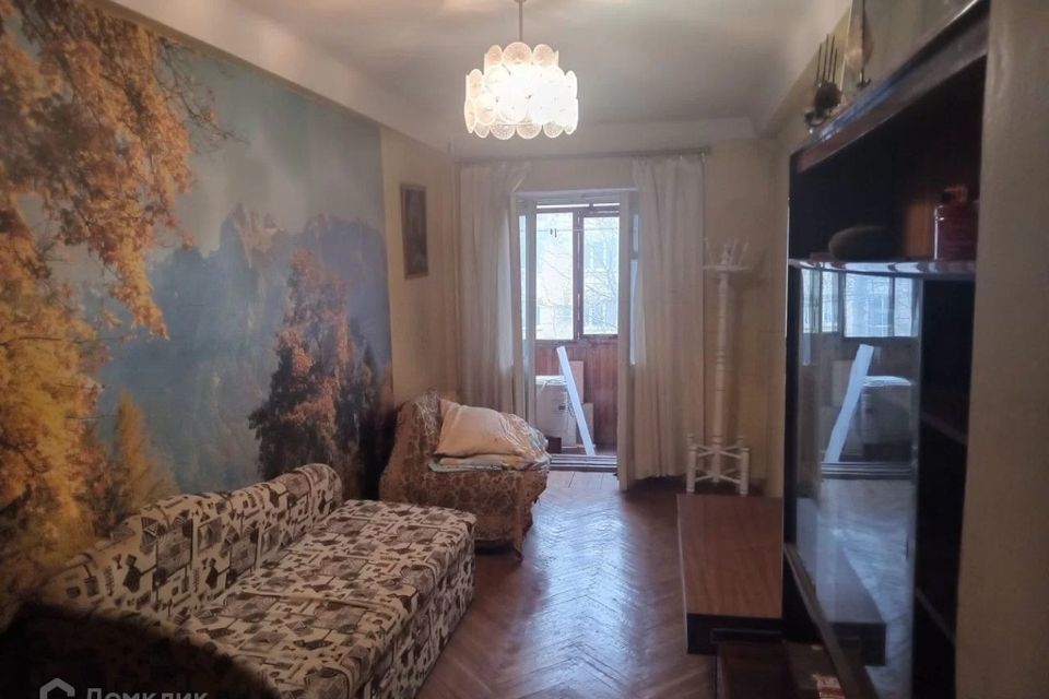 Продаётся 3-комнатная квартира, 60 м²