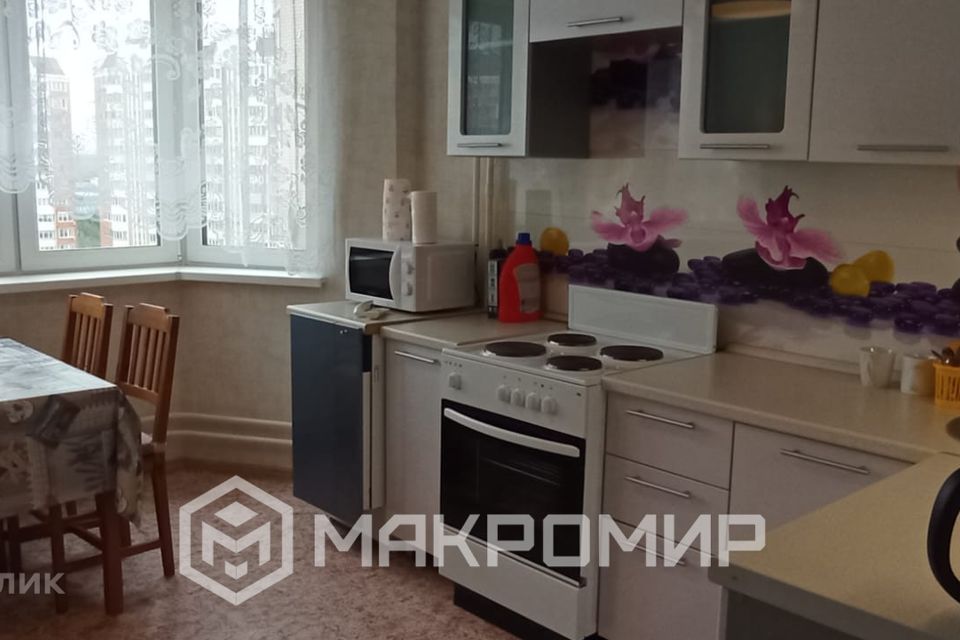 Сдаётся 2-комнатная квартира, 64 м²