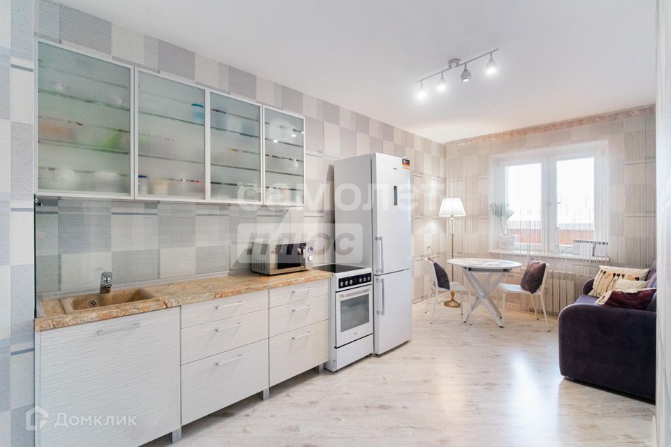 Продаётся 1-комнатная квартира, 50.4 м²