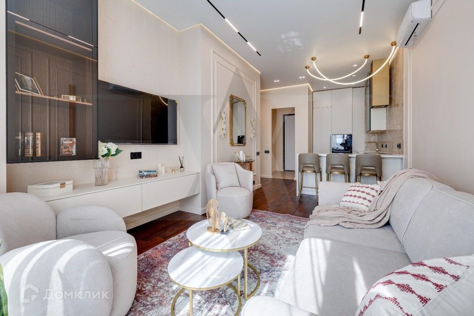 Продаётся 2-комнатная квартира, 56 м²