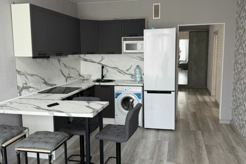 Сдаётся 2-комнатная квартира, 66 м²