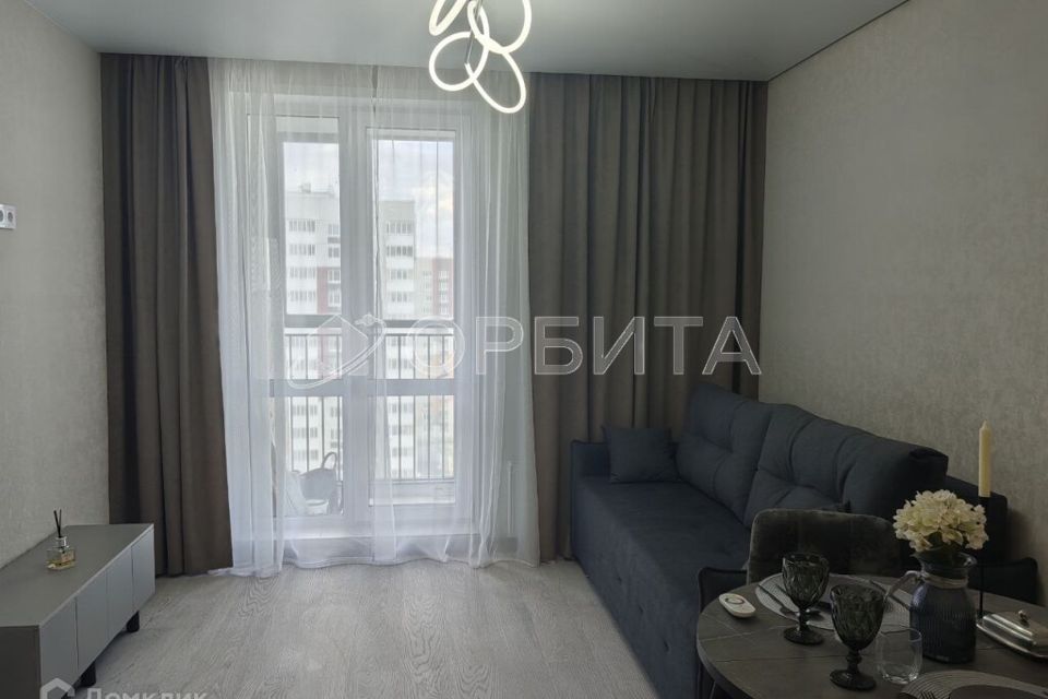 Продаётся 1-комнатная квартира, 38 м²