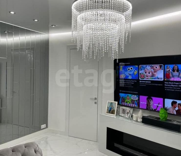 Продаётся 2-комнатная квартира, 70.4 м²