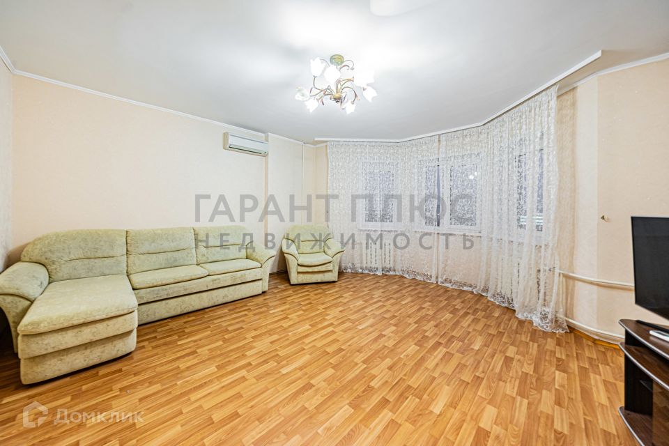 Продаётся 2-комнатная квартира, 74 м²