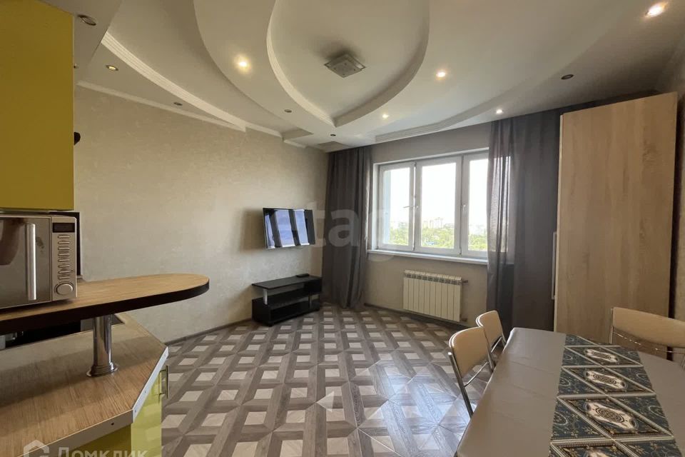 Продаётся 1-комнатная квартира, 43.2 м²