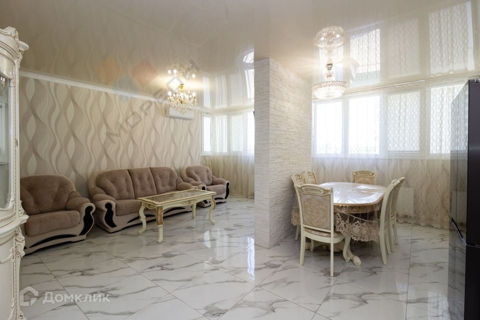 Продаётся 3-комнатная квартира, 77.9 м²